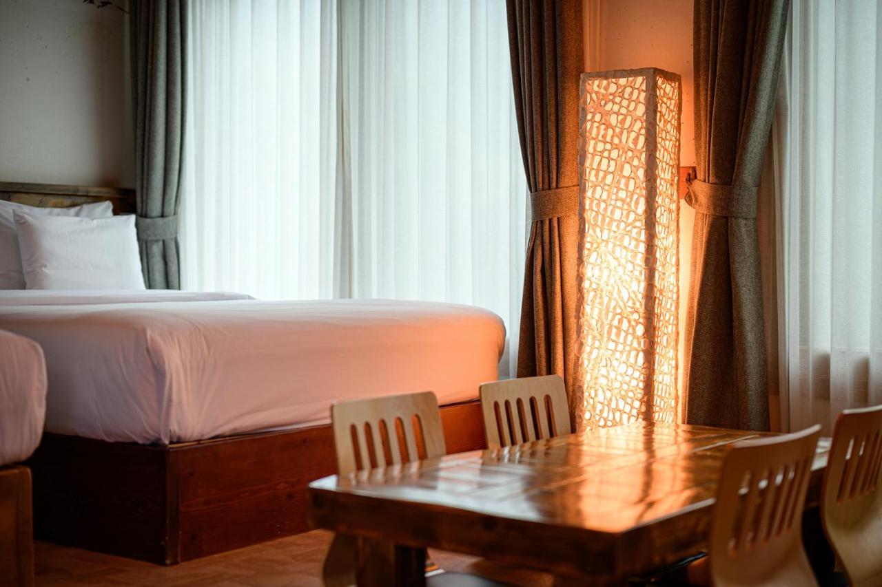 Jeonju Wangyijimil Hanok Hotel Екстериор снимка