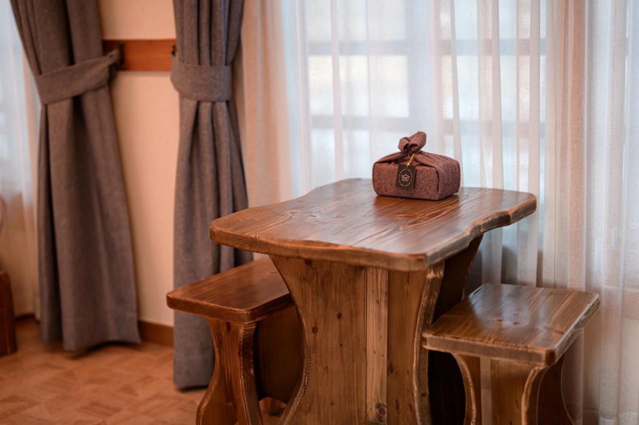 Jeonju Wangyijimil Hanok Hotel Екстериор снимка